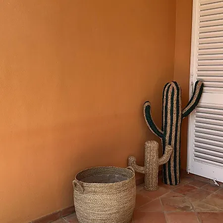 Villa Fee - Splendide Vue - 5min Pied De La Privee