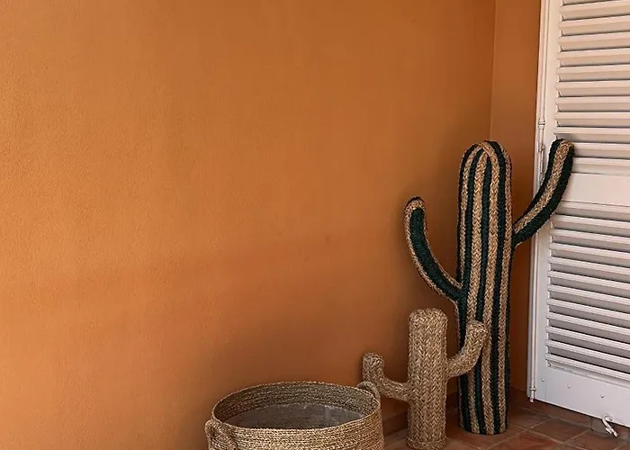 Villa Fee - Splendide Vue - 5min Pied De La Privee