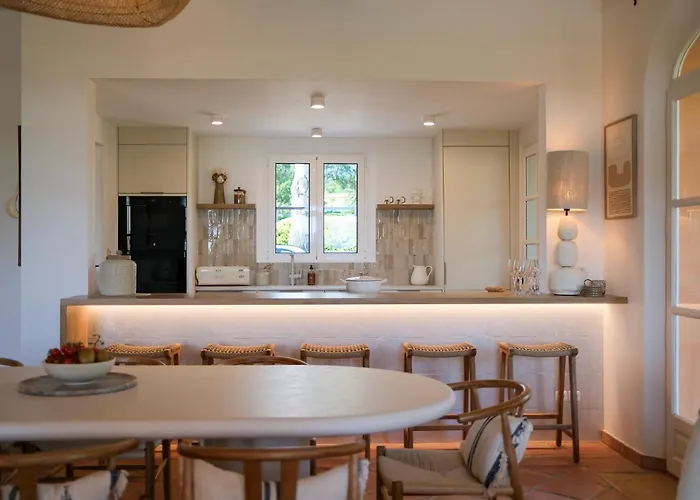 Fee - Splendide Vue - 5min Pied De La Privee * Grimaud